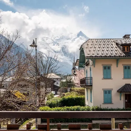 Apartment President, Alpes Agency, Central Chamonix, Sleeps 12 Апартаменты