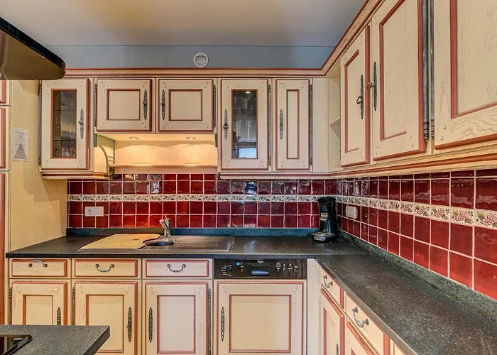 President - Alpes Travel - - Sleeps 12 Appartement Chamonix