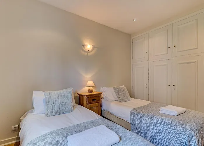 President - Alpes Travel - - Sleeps 12 Chamonix