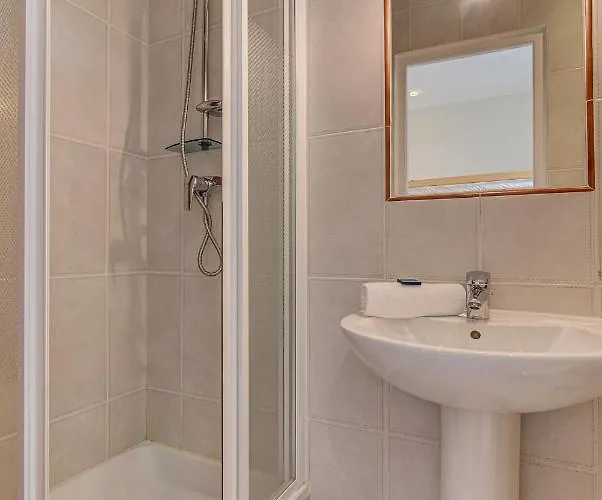 President - Alpes Travel - - Sleeps 12 Appartement