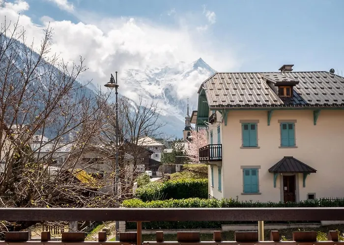 Apartment President, Alpes Agency, Central Chamonix, Sleeps 12 Apartman