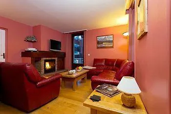 President - Alpes Travel - - Sleeps 12 Appartement Chamonix
