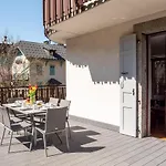 Apartment President, Alpes Agency, Central Chamonix, Sleeps 12 Chamonix