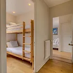 Apartment Apartment President, Alpes Agency, Central Chamonix, Sleeps 12 *