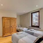 President, Alpes Agency, Chamonix, Sleeps 12 Апартаменти