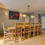 President, Alpes Agency, Chamonix, Sleeps 12 Апартаменти Шамоні