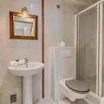 Apartment President, Alpes Agency, Central Chamonix, Sleeps 12 Chamonix