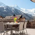 Apartment President, Alpes Agency, Central Chamonix, Sleeps 12 * Chamonix