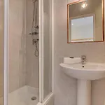 Apartment President, Alpes Agency, Central Chamonix, Sleeps 12 Apartment