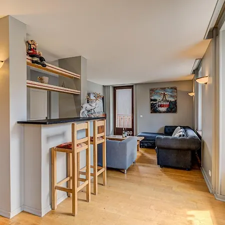 Apartment President - Alpes Travel - Central Chamonix - Sleeps 12 Apartment Chamonix