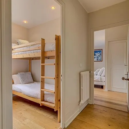 Apartment Apartment President - Alpes Travel - Central Chamonix - Sleeps 12 *