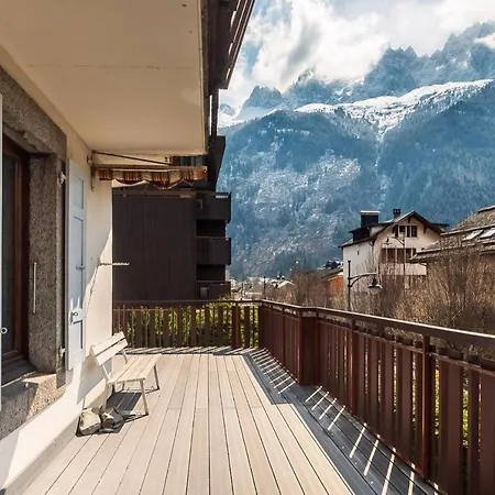 Apartment Apartment President - Alpes Travel - Central Chamonix - Sleeps 12
