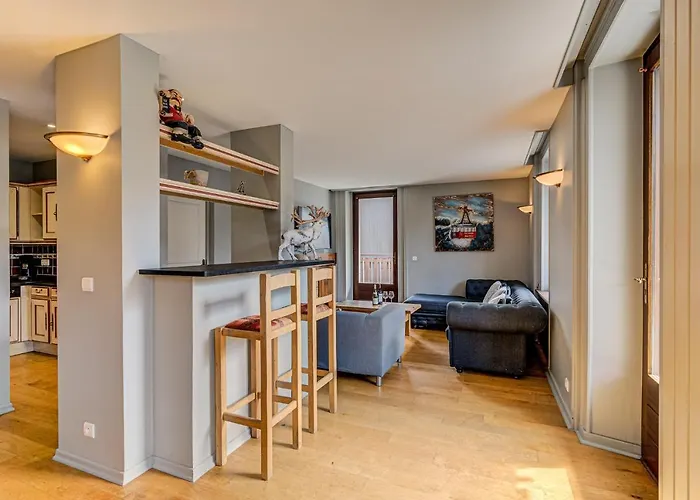 Apartment President, Alpes Agency, Central Chamonix, Sleeps 12 Apartman Chamonix