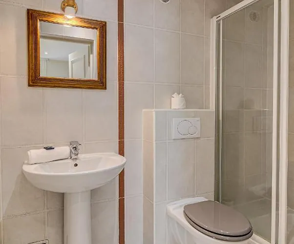 President - Alpes Travel - - Sleeps 12 Chamonix