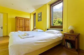 Apartment President - Alpes Travel - Central Chamonix - Sleeps 12 Chamonix